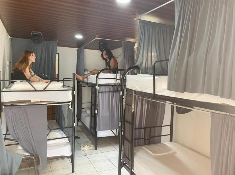 Alpha Arenal Hostel La Fortuna Exteriör bild
